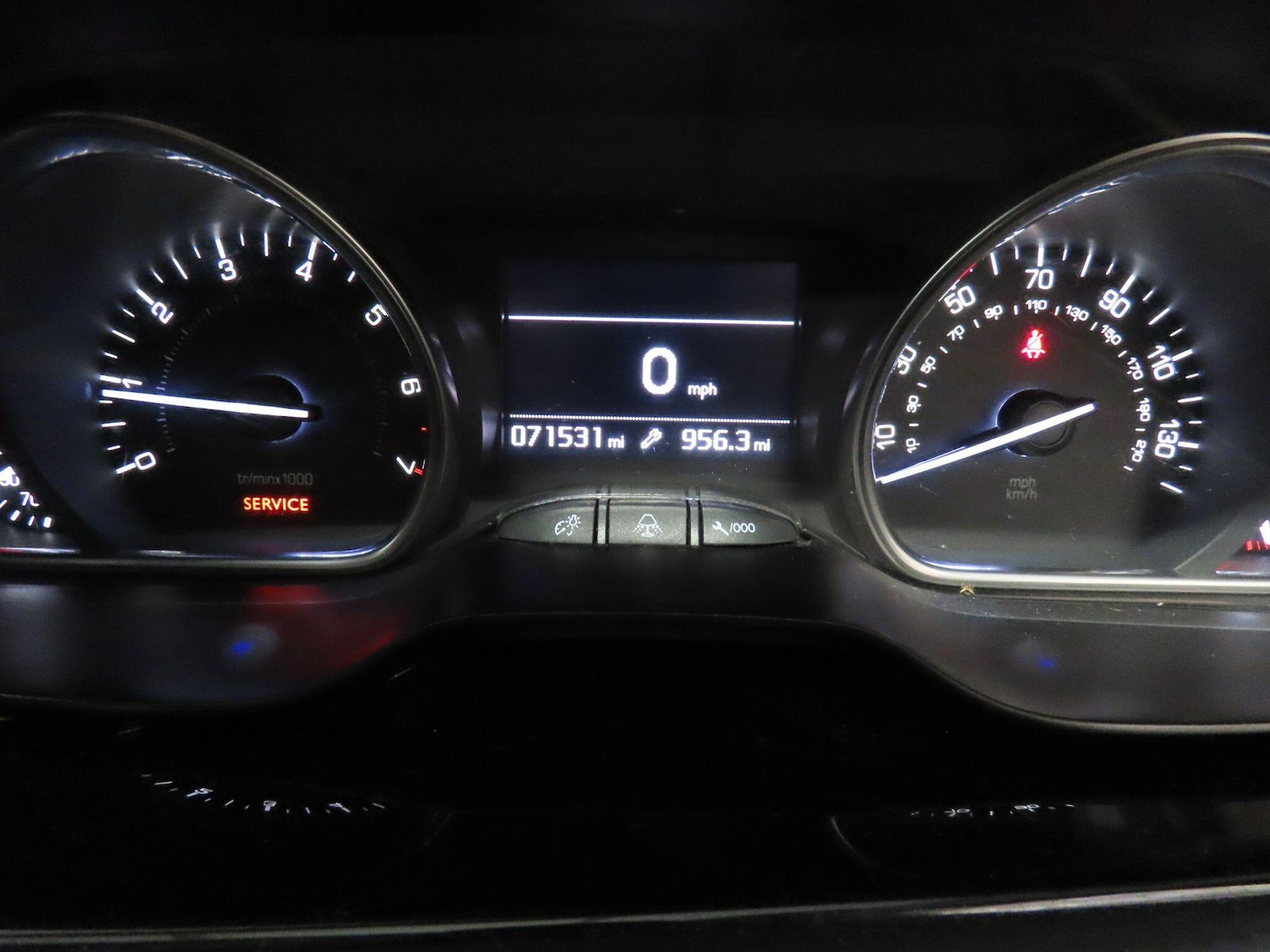 Used Peugeot 2008 for sale - 77049923: Photo 12