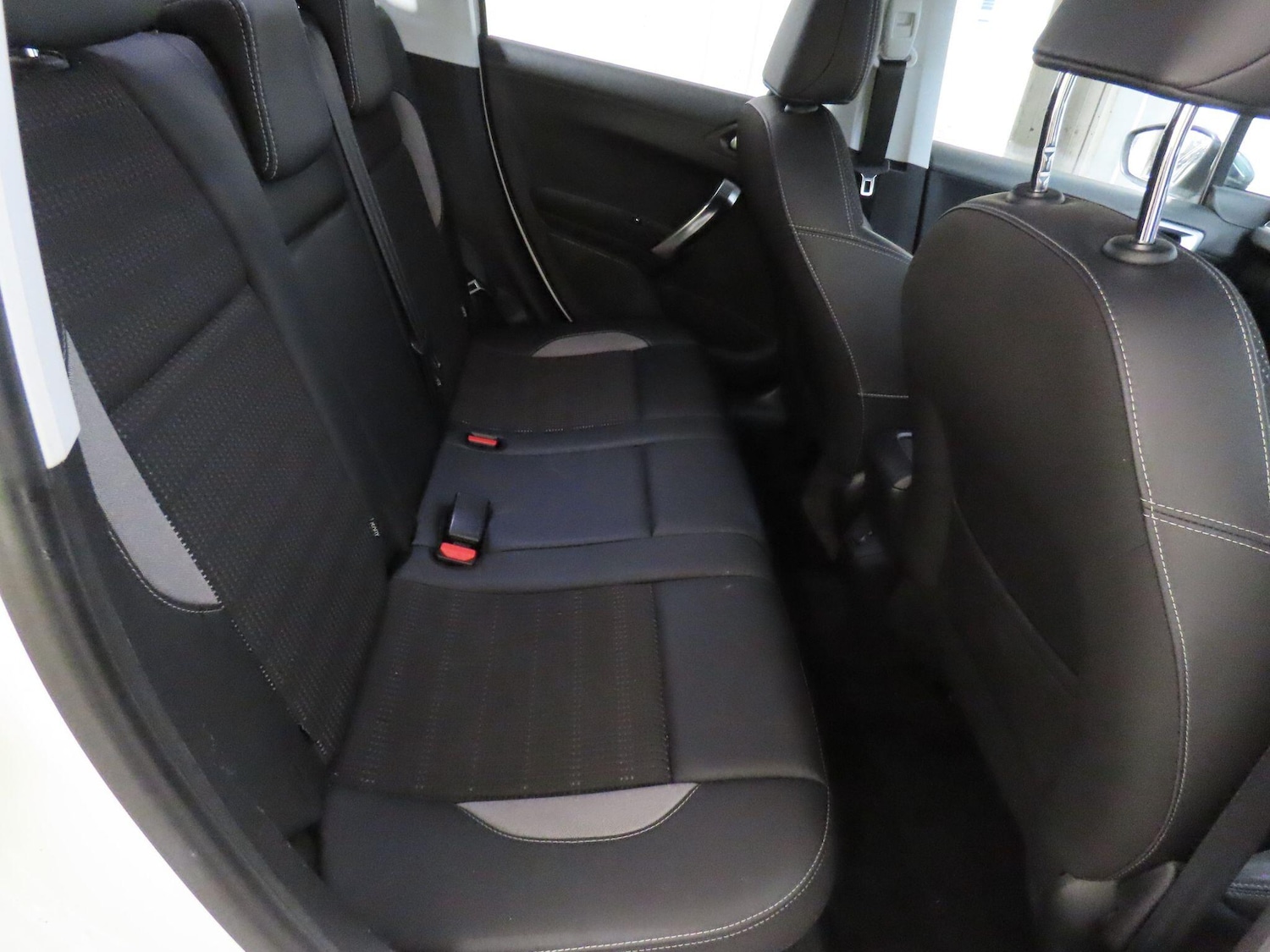 Used Peugeot 2008 for sale - 77049923: Photo 8