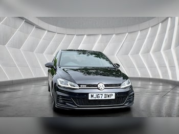 Used Volkswagen Golf 2017 for sale - 75391091: Photo