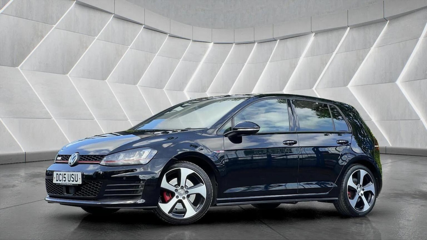 Used Volkswagen Golf 2015 for sale - 76566603: Photo 1