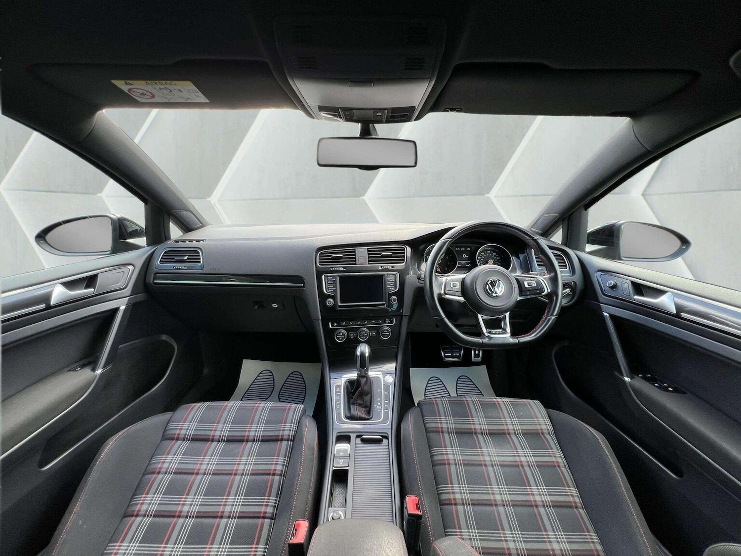 Used Volkswagen Golf 2015 for sale - 76566603: Photo 51