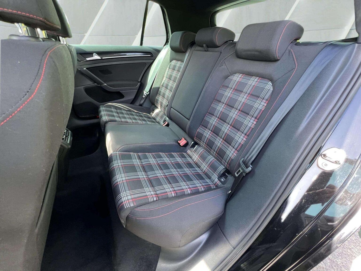 Used Volkswagen Golf 2015 for sale - 76566603: Photo 61