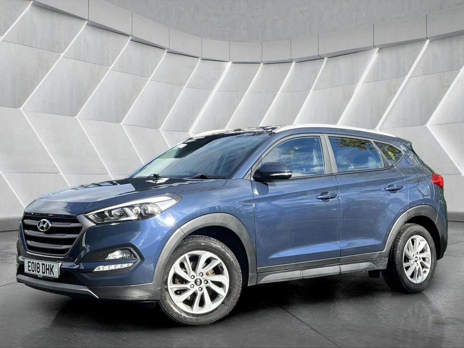 Used Hyundai TUCSON 2018 for sale - 76566602: Photo 1