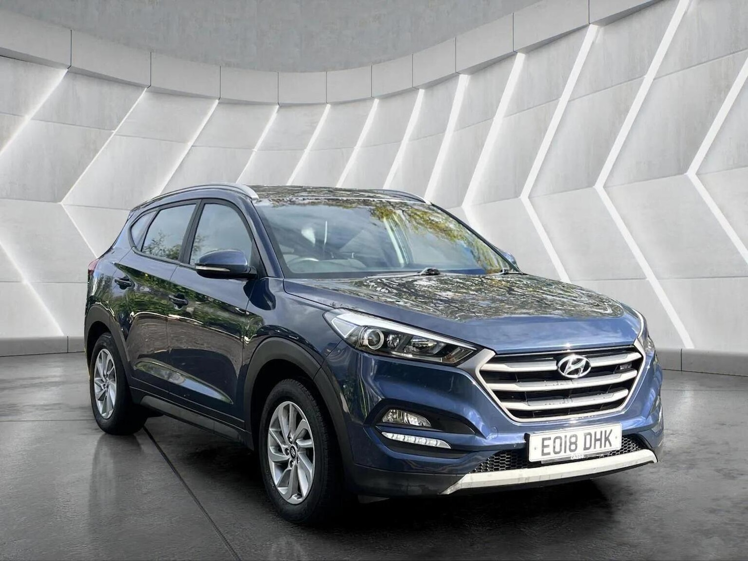 Used Hyundai TUCSON 2018 for sale - 76566602: Photo 3