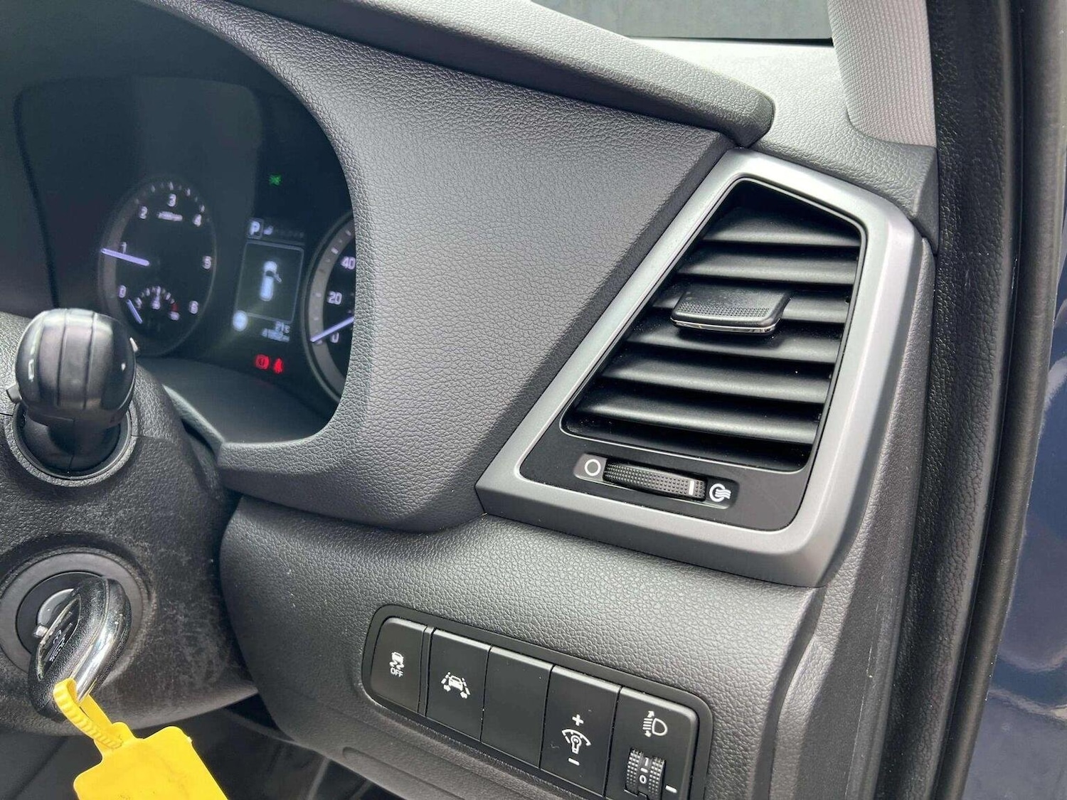 Used Hyundai TUCSON 2018 for sale - 76566602: Photo 33