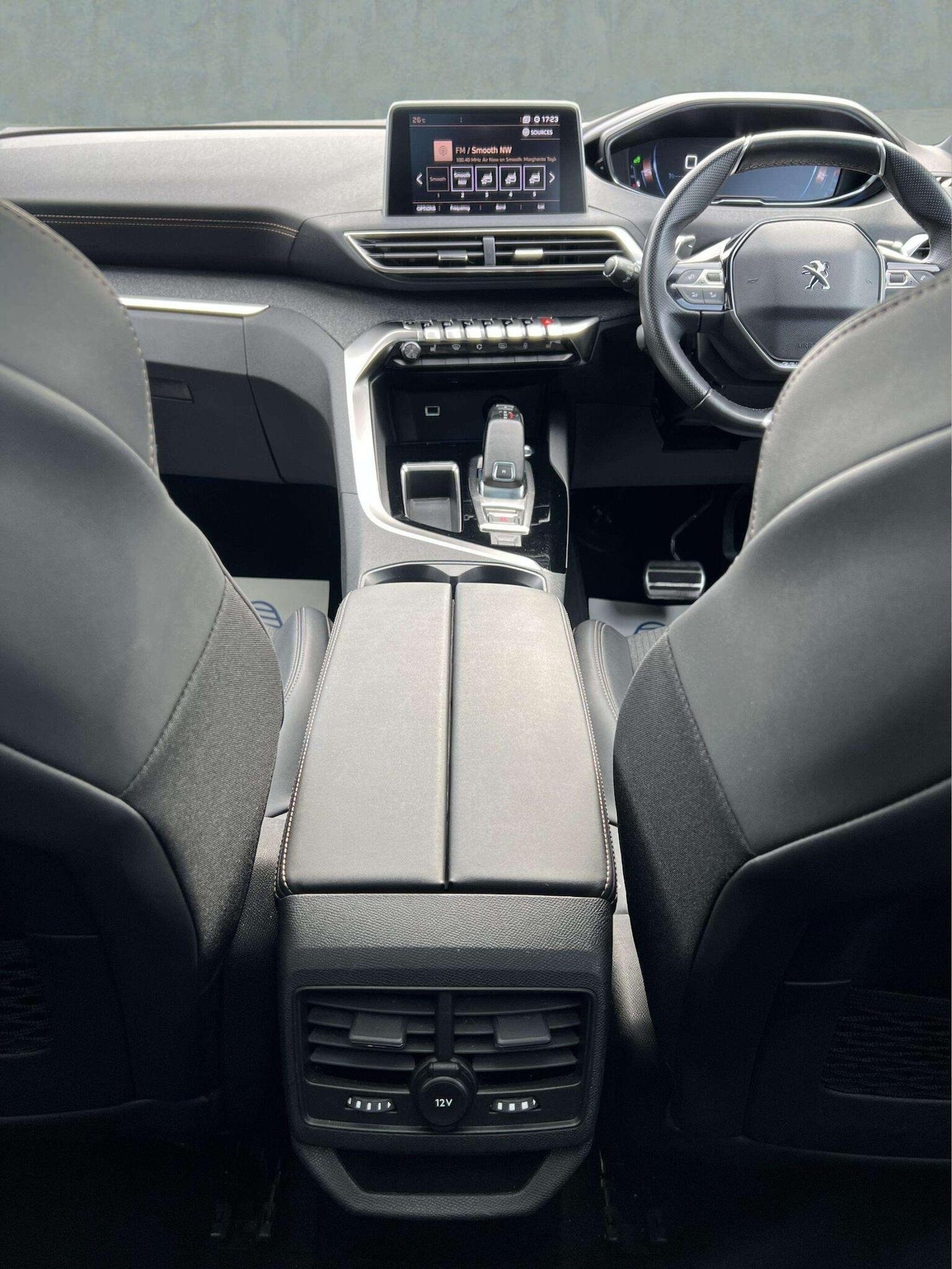 Vehicle 33