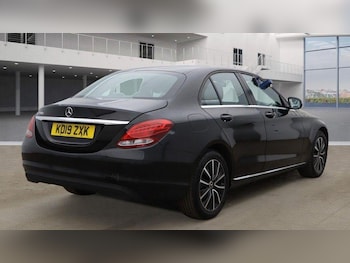 Used Mercedes-Benz C-Class 2019 for sale - 75438160: Photo