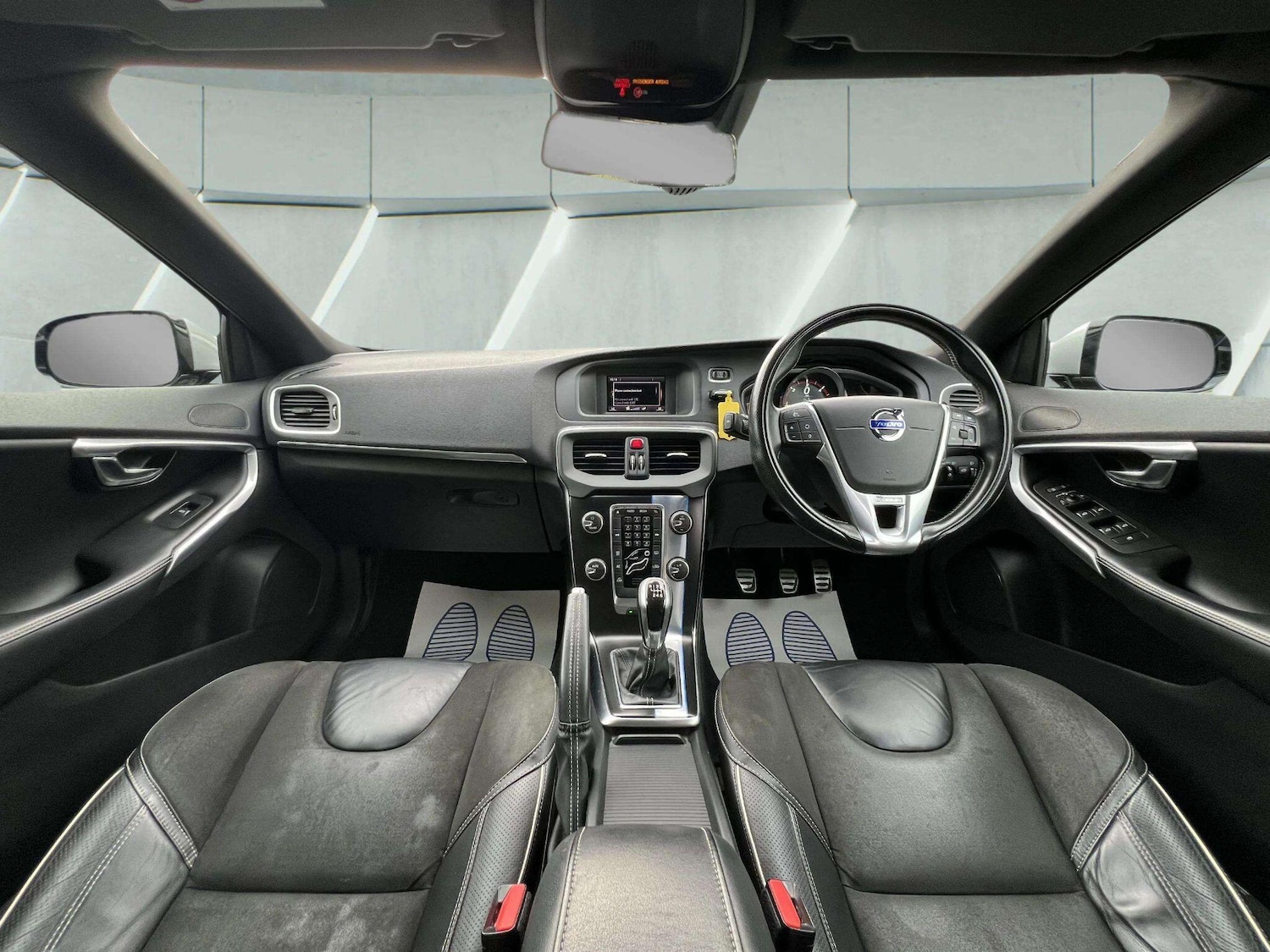 Used Volvo V40 2014 for sale - 76598453: Photo 14