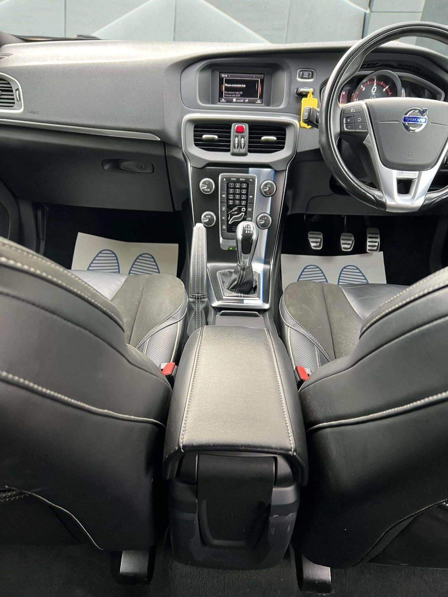 Used Volvo V40 2014 for sale - 76598453: Photo 25