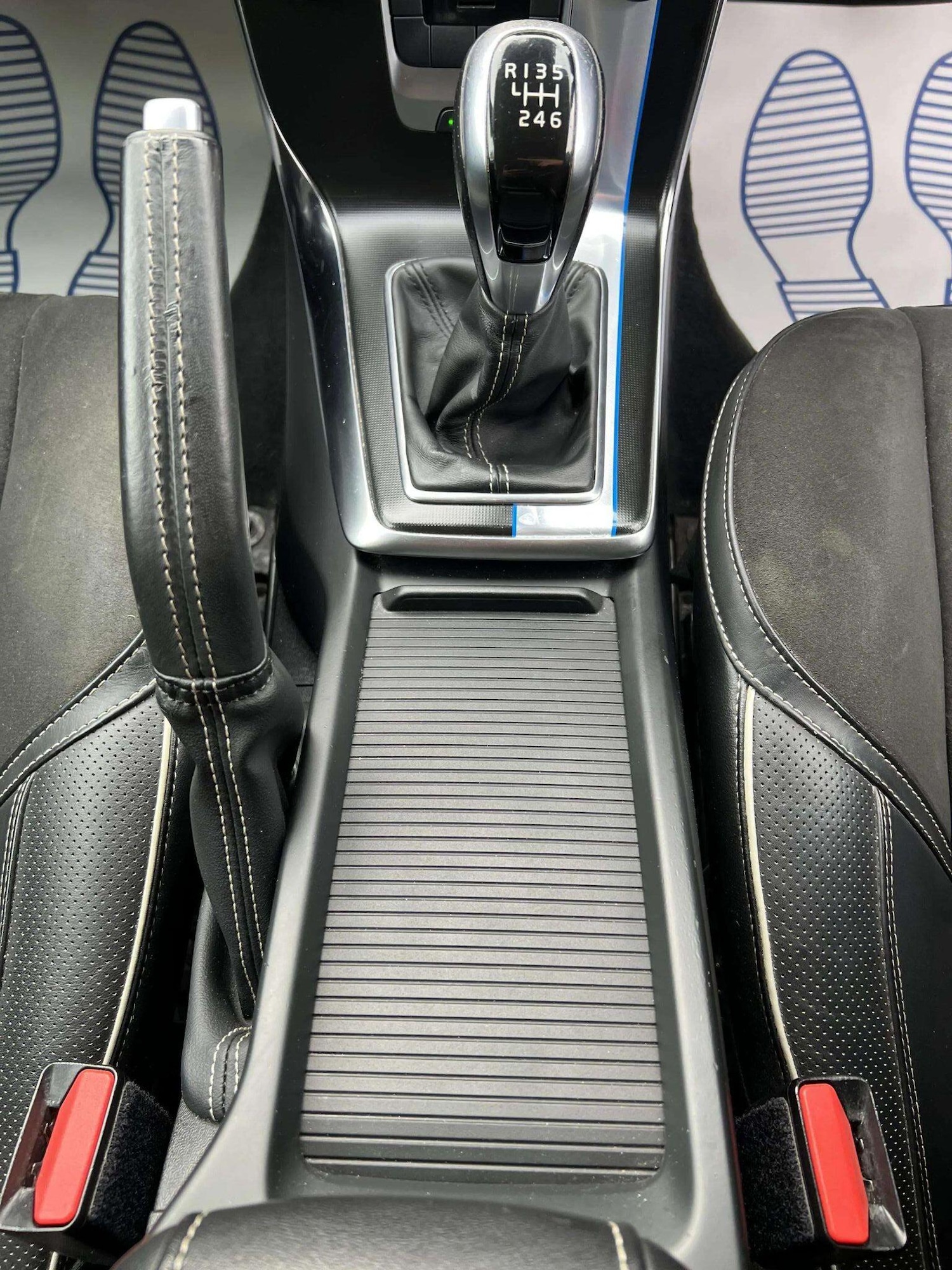 Used Volvo V40 2014 for sale - 76598453: Photo 26