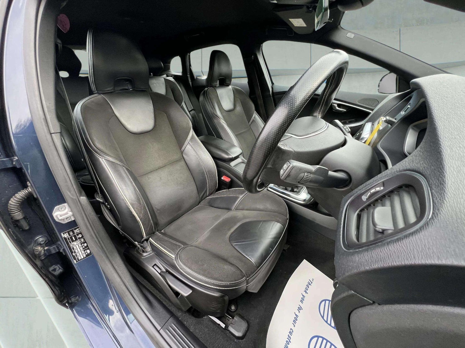 Used Volvo V40 2014 for sale - 76598453: Photo 30