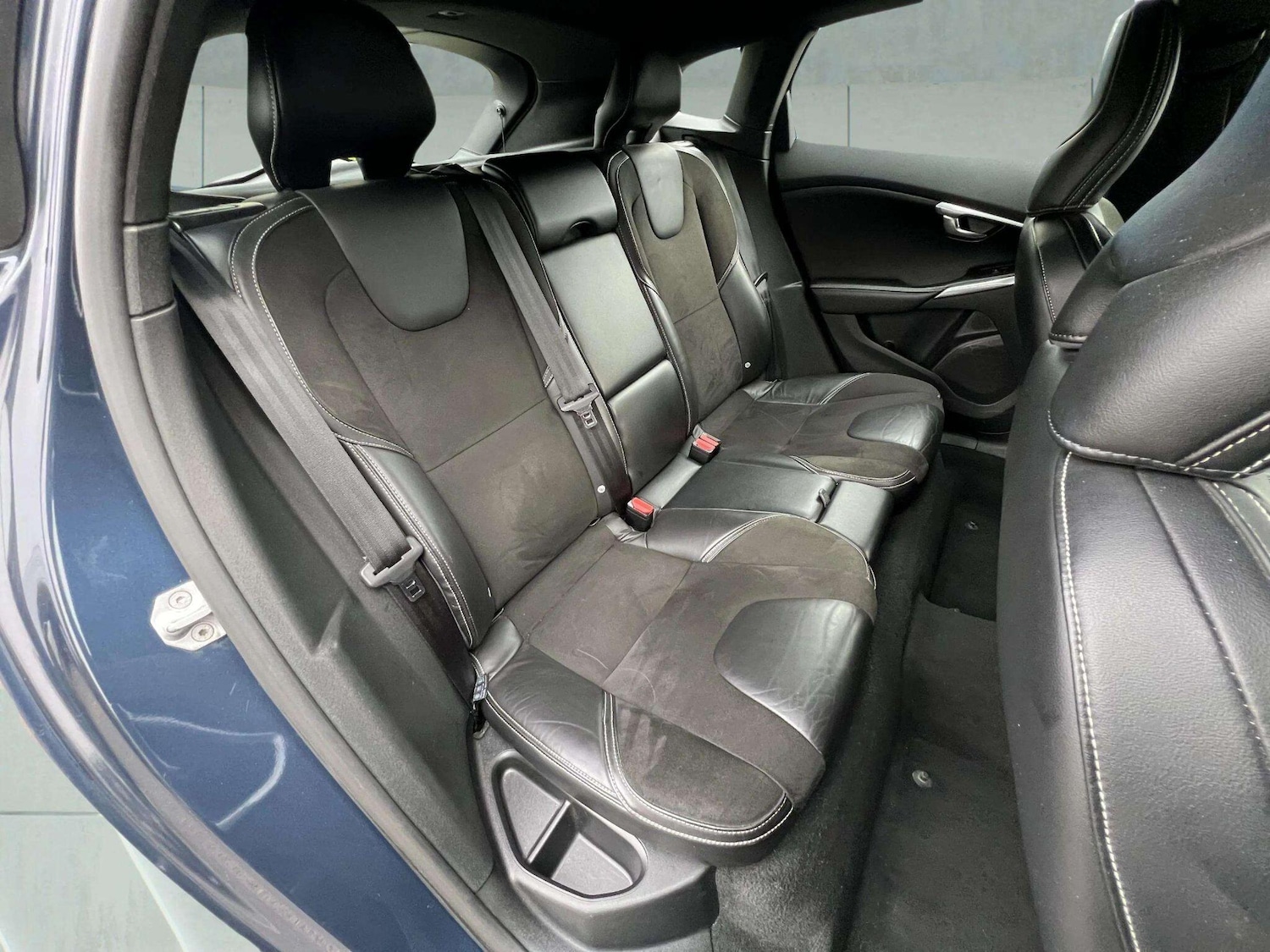 Used Volvo V40 2014 for sale - 76598453: Photo 33