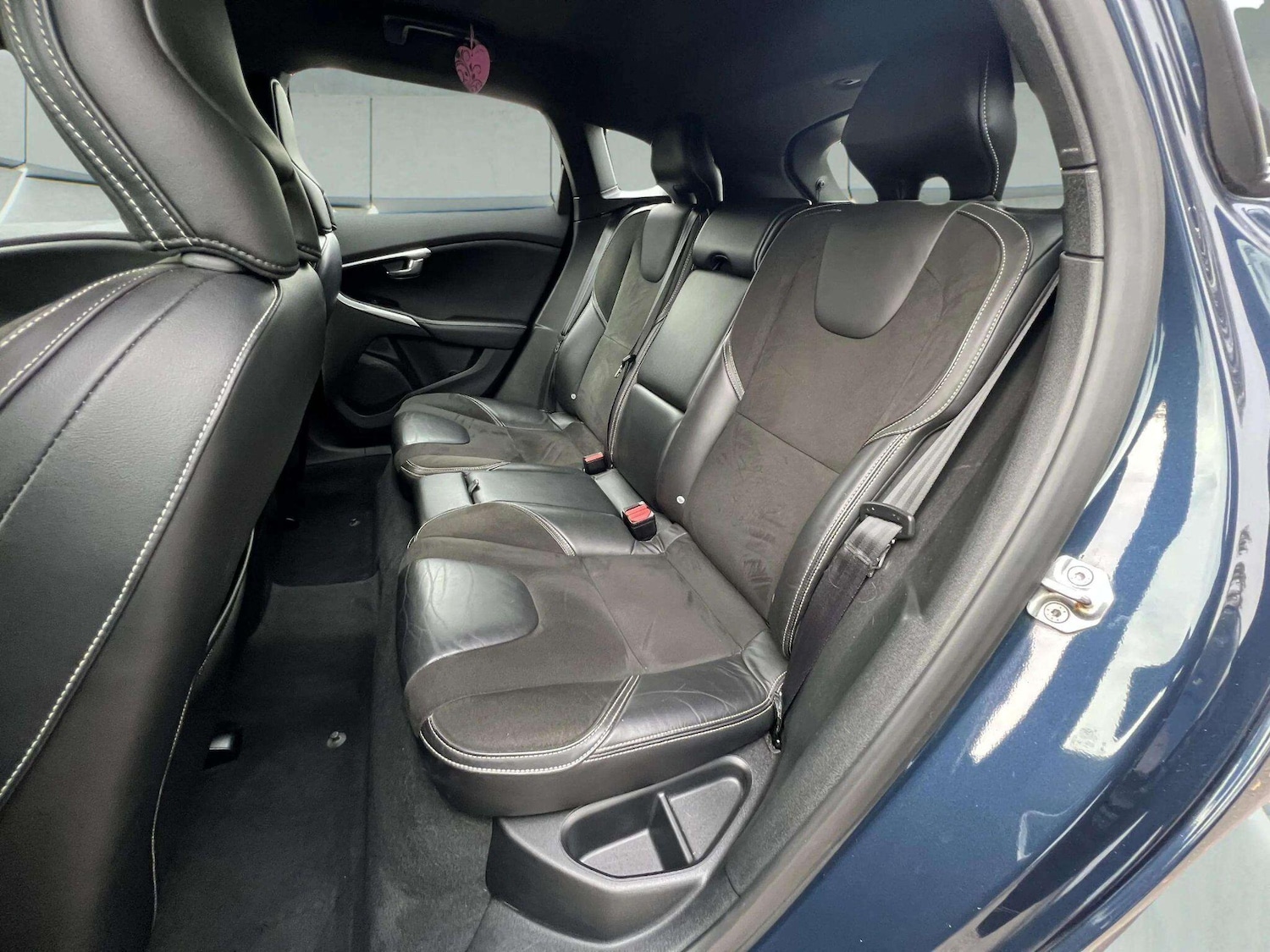 Used Volvo V40 2014 for sale - 76598453: Photo 36