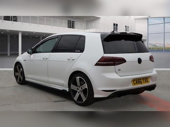 Used Volkswagen Golf 2017 for sale - 75490001: Photo