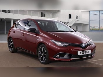 Used Toyota Auris 2018 for sale - 76566652: Photo