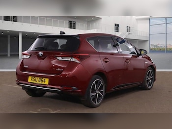 Used Toyota Auris 2018 for sale - 76566652: Photo