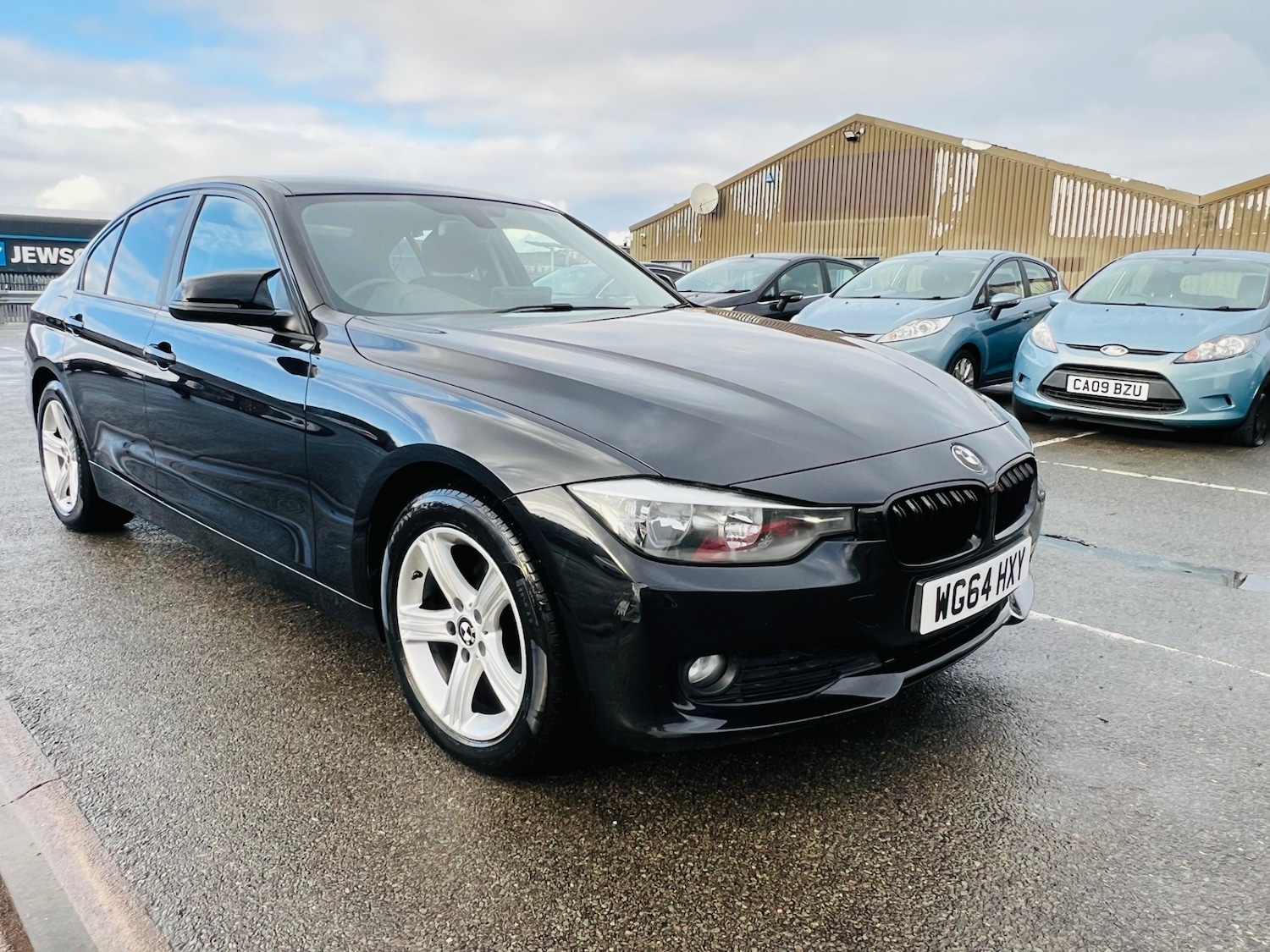 Used BMW 3 Series 2014 for sale - 77234531: Photo 2