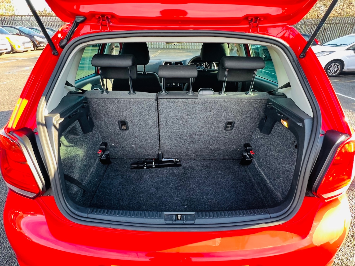 Used Volkswagen Polo 2013 for sale - 77196721: Photo 7