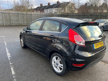 Used Ford Fiesta 2015 for sale - 77179956: Photo