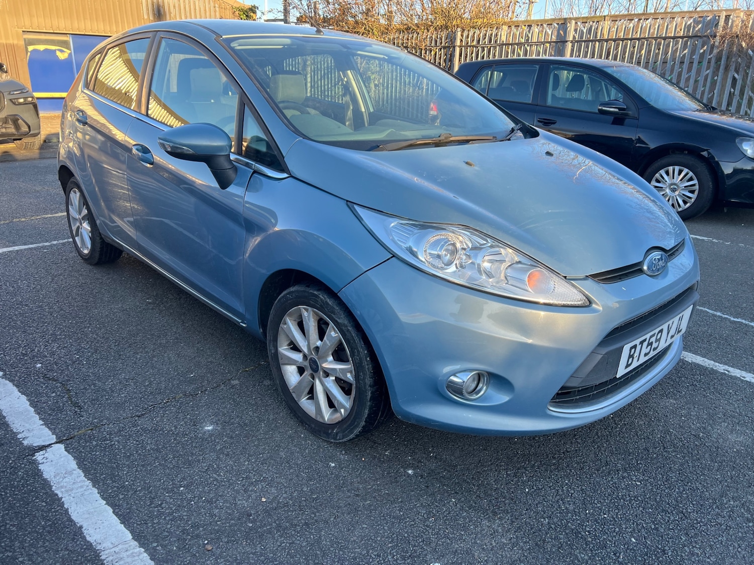 Used Ford Fiesta 2010 for sale - 77186613: Photo 2