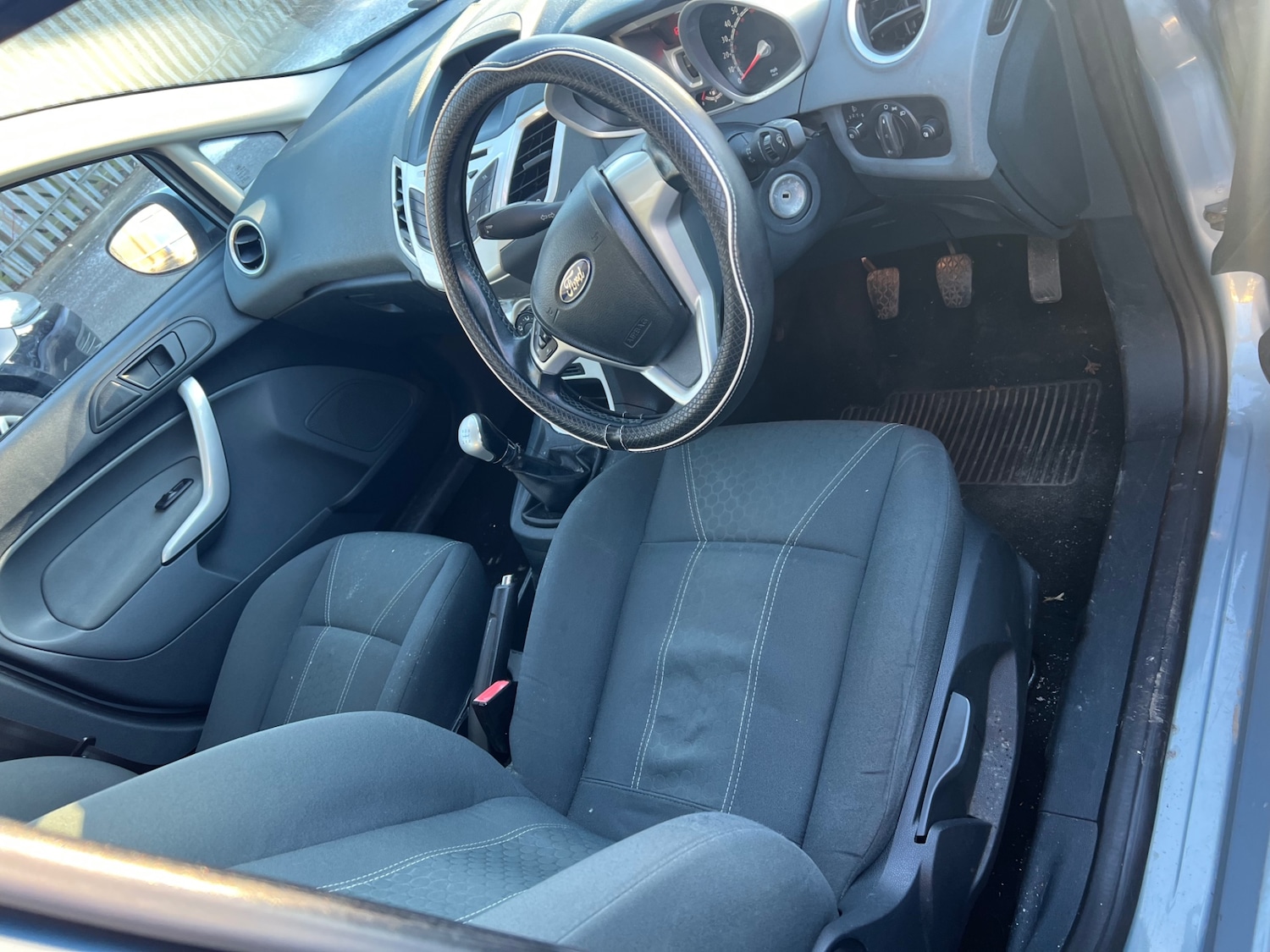 Used Ford Fiesta 2010 for sale - 77186613: Photo 7