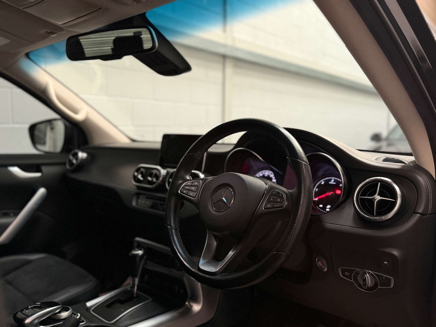 Used Mercedes-Benz X Class 2019 for sale - 77937317: Photo 13