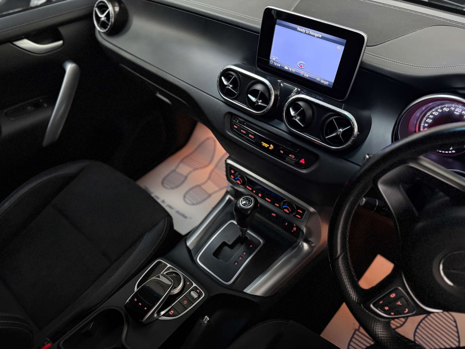 Used Mercedes-Benz X Class 2019 for sale - 77937317: Photo 17