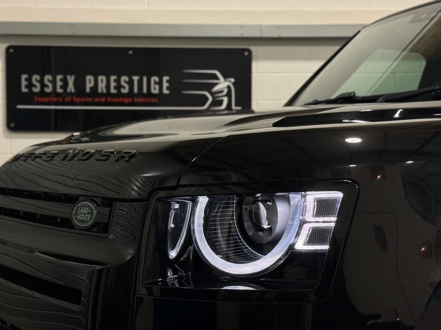 Used Land Rover Defender 2020 for sale - 76608985: Photo 13