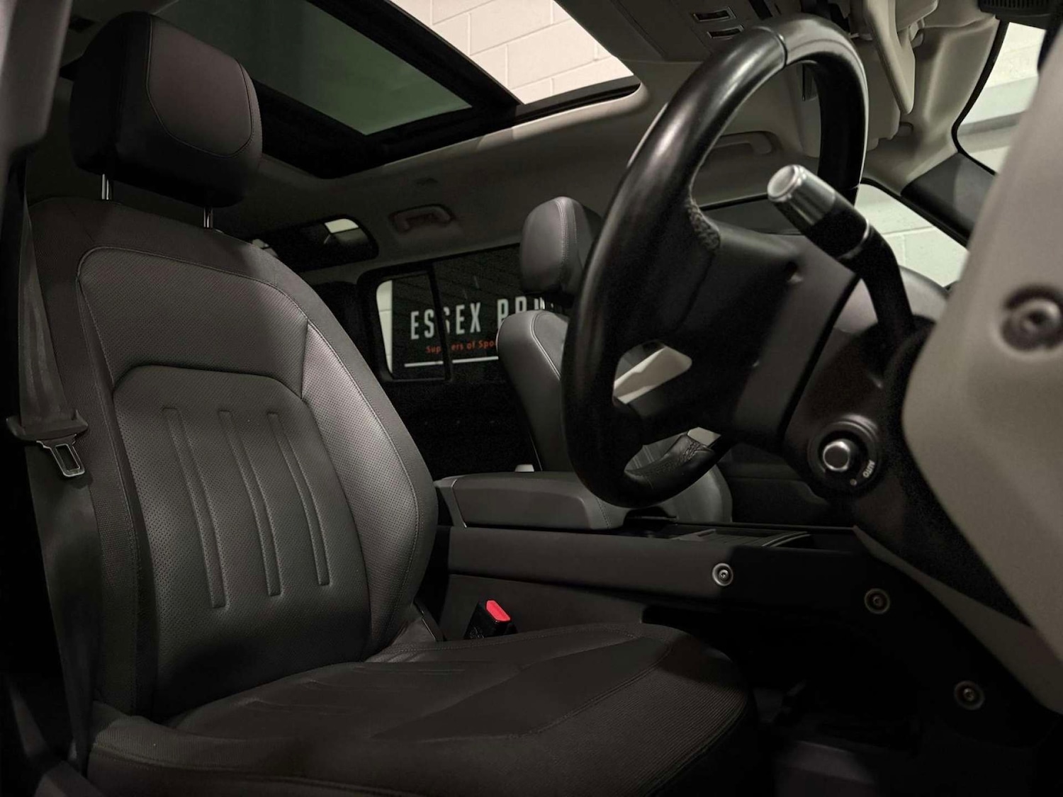 Used Land Rover Defender 2020 for sale - 76608985: Photo 16