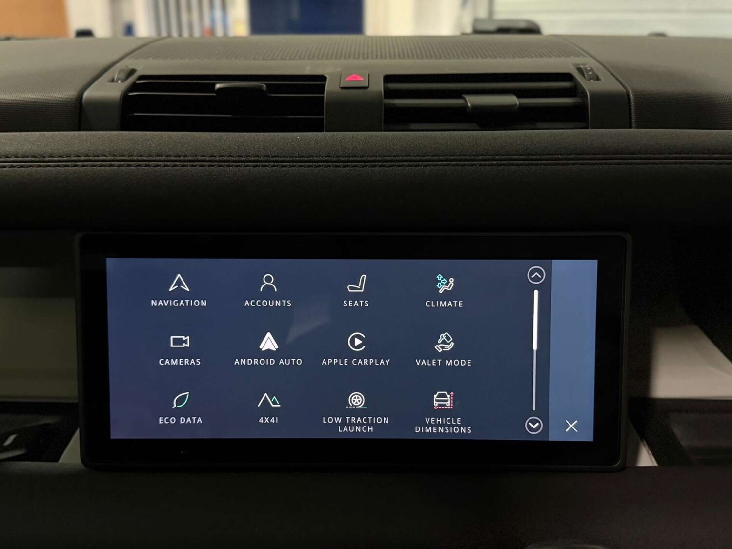 Used Land Rover Defender 2020 for sale - 76608985: Photo 27