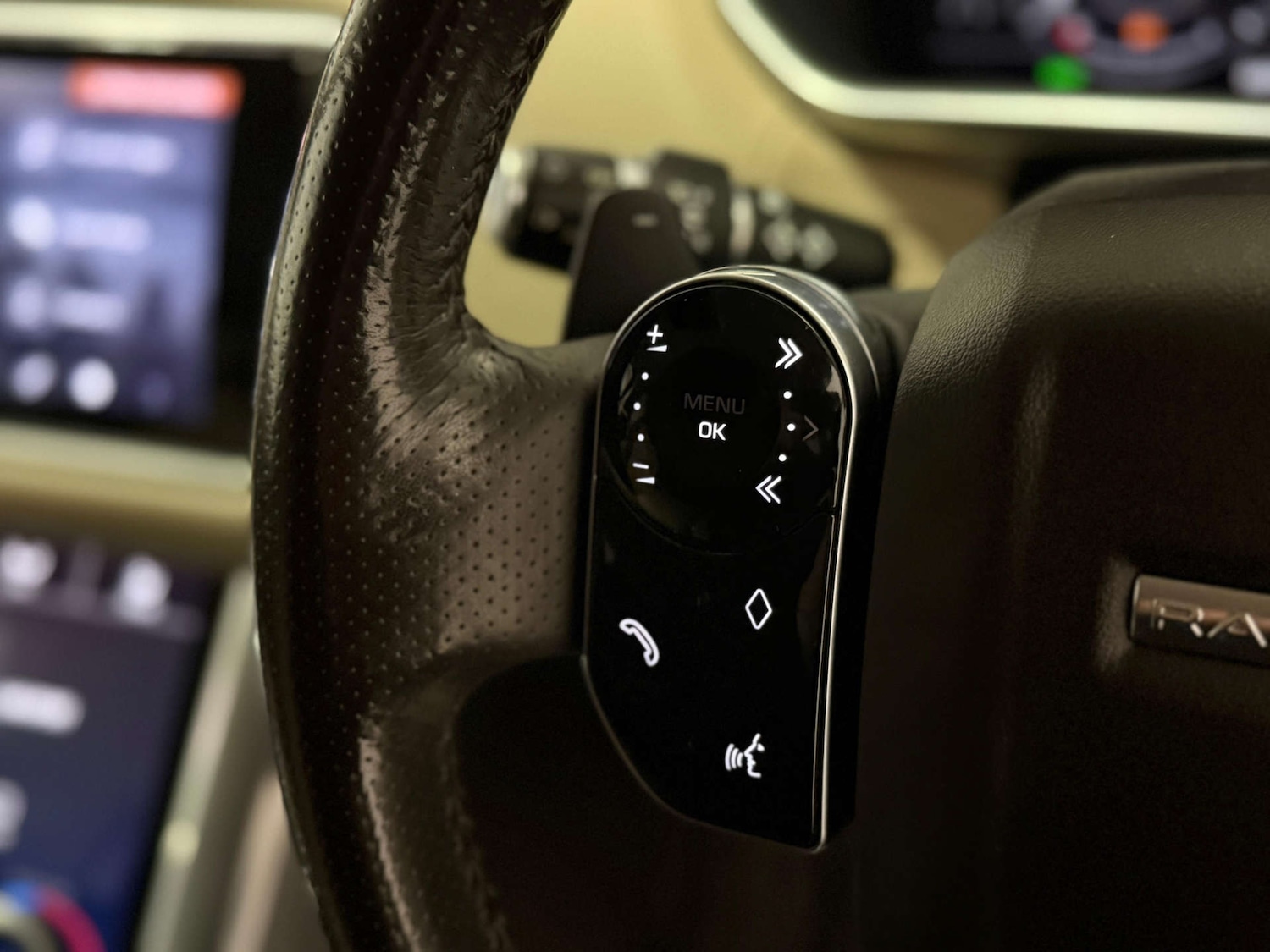 Used Land Rover Range Rover Sport 2018 for sale - 77837314: Photo 22