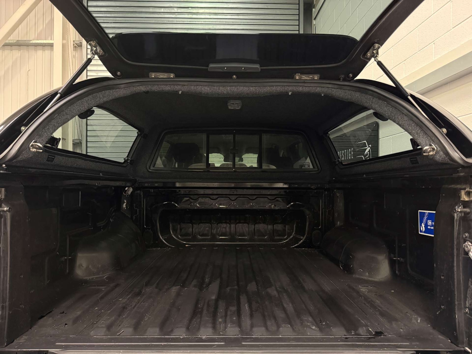 Used Volkswagen Amarok 2023 for sale - 77249268: Photo 25