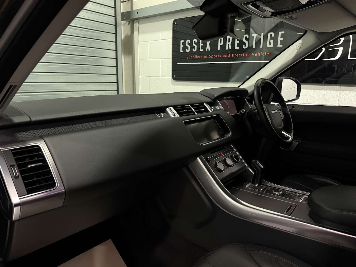 Used Land Rover Range Rover Sport 2017 for sale - 76416831: Photo 17