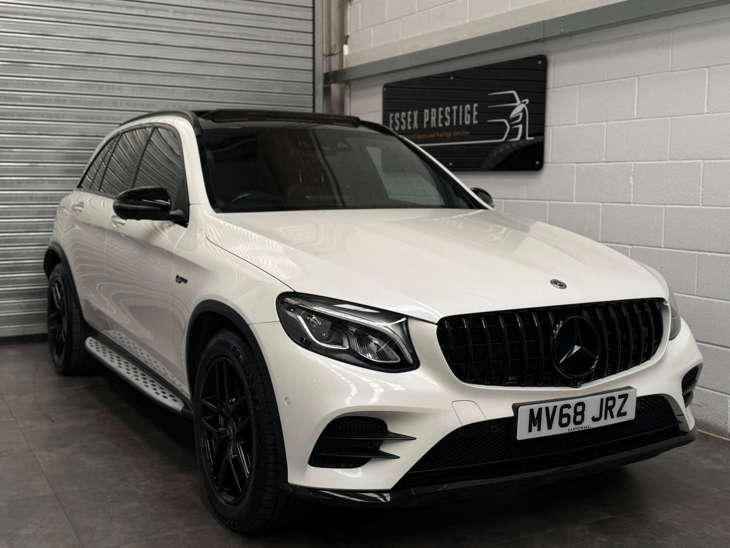 Used Mercedes-Benz GLC 2018 for sale - 76070579: Photo 1