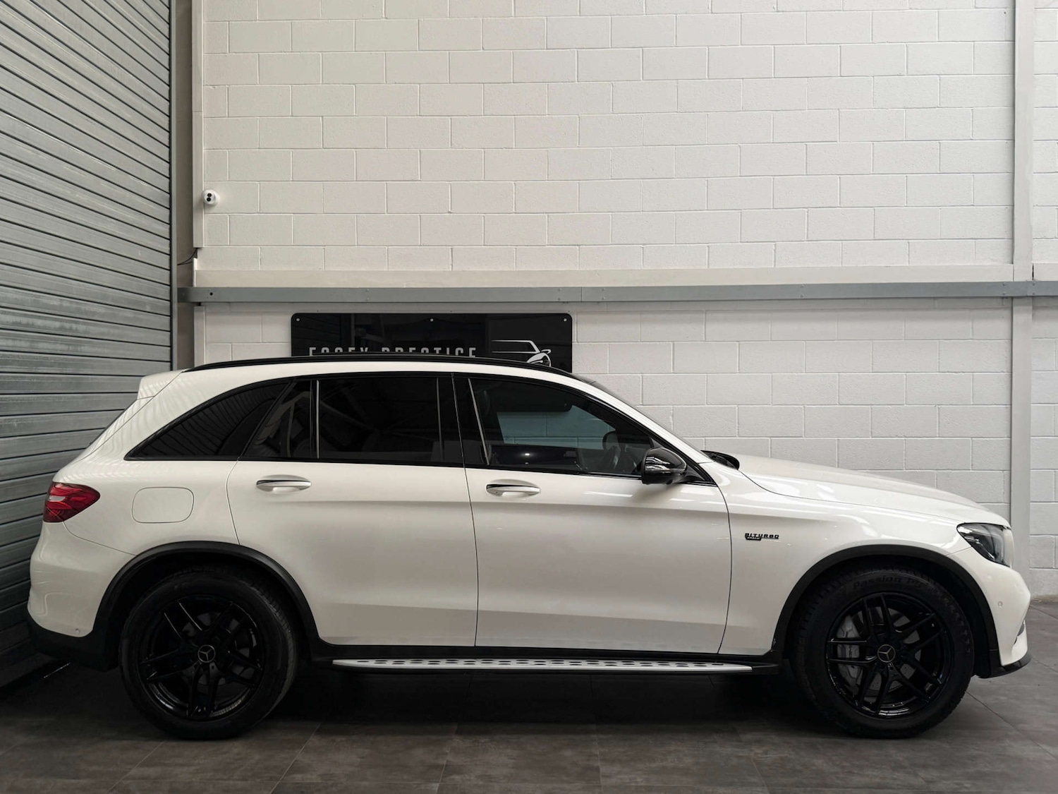 Used Mercedes-Benz GLC 2018 for sale - 76070579: Photo 4