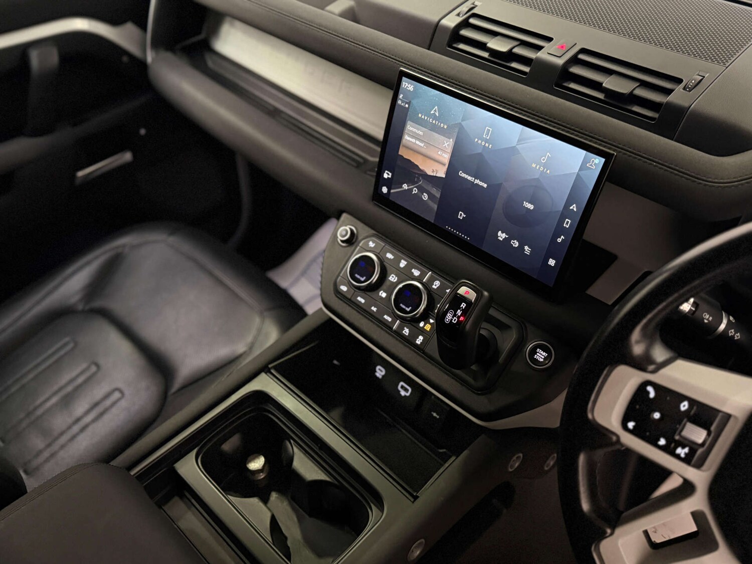 Used Land Rover Defender 2022 for sale - 78090309: Photo 18