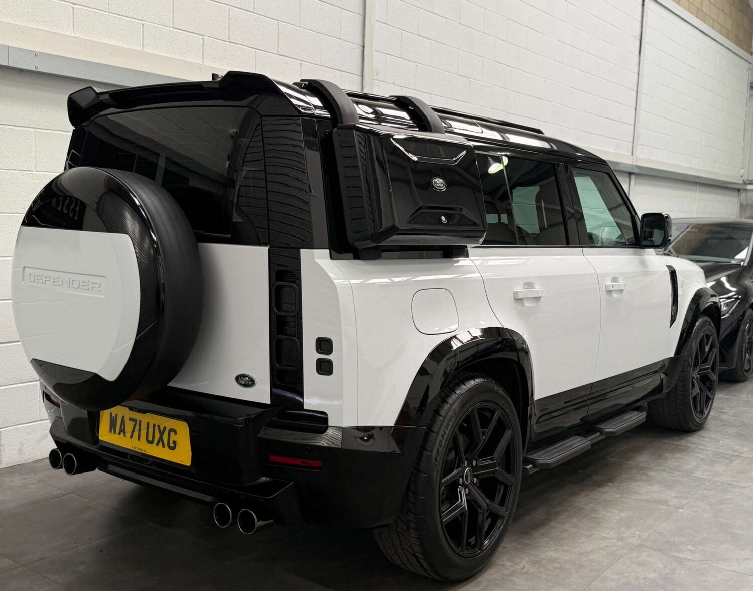 Used Land Rover Defender 2022 for sale - 78090309: Photo 6