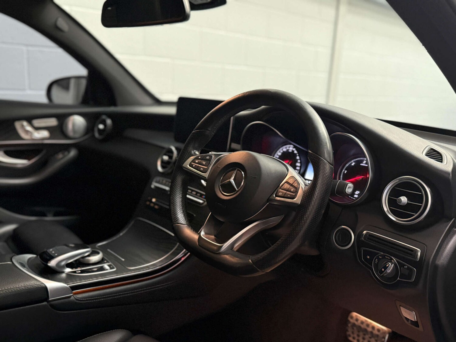 Used Mercedes-Benz GLC 2017 for sale - 77667879: Photo 13