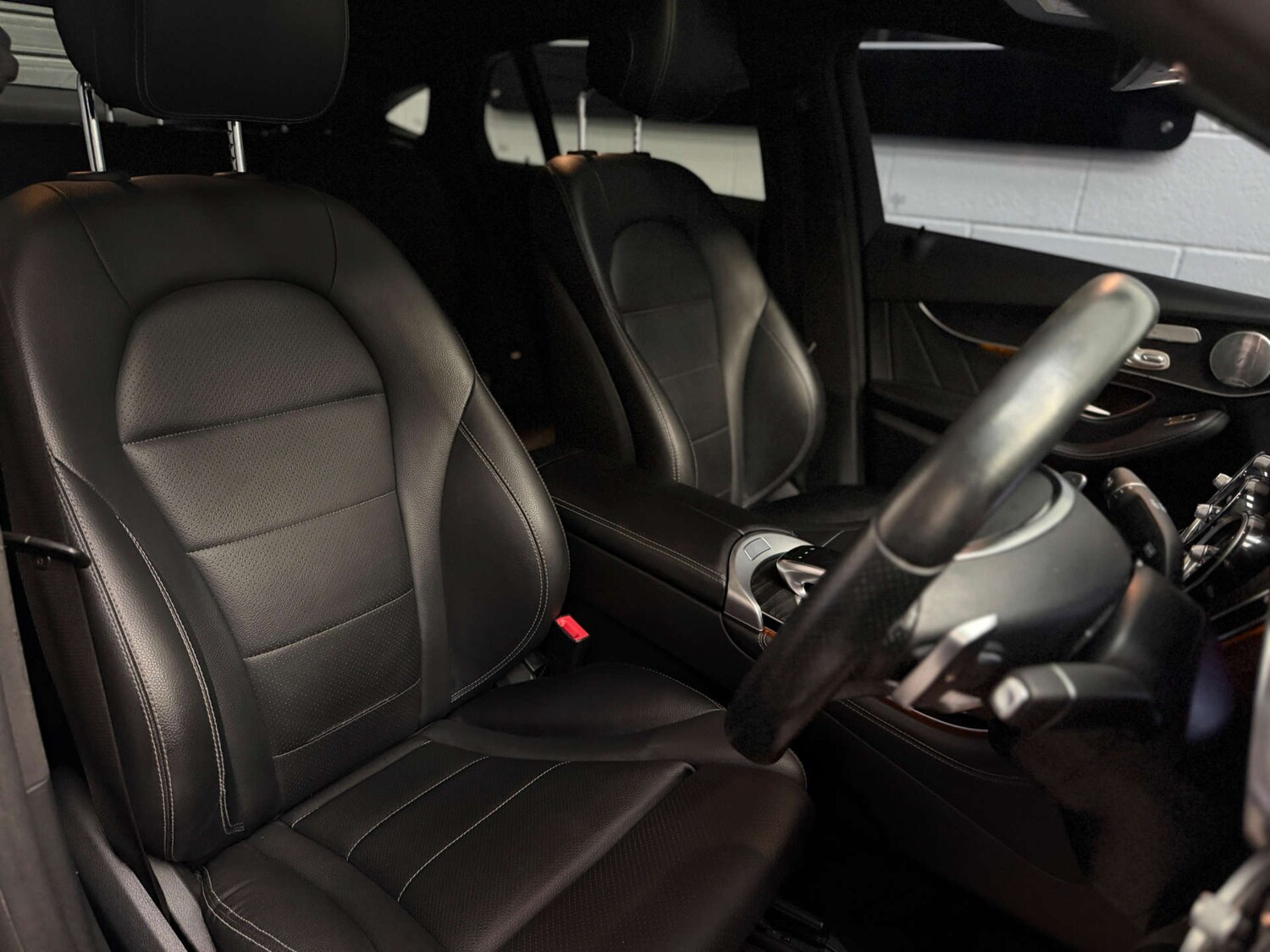 Used Mercedes-Benz GLC 2017 for sale - 77667879: Photo 14