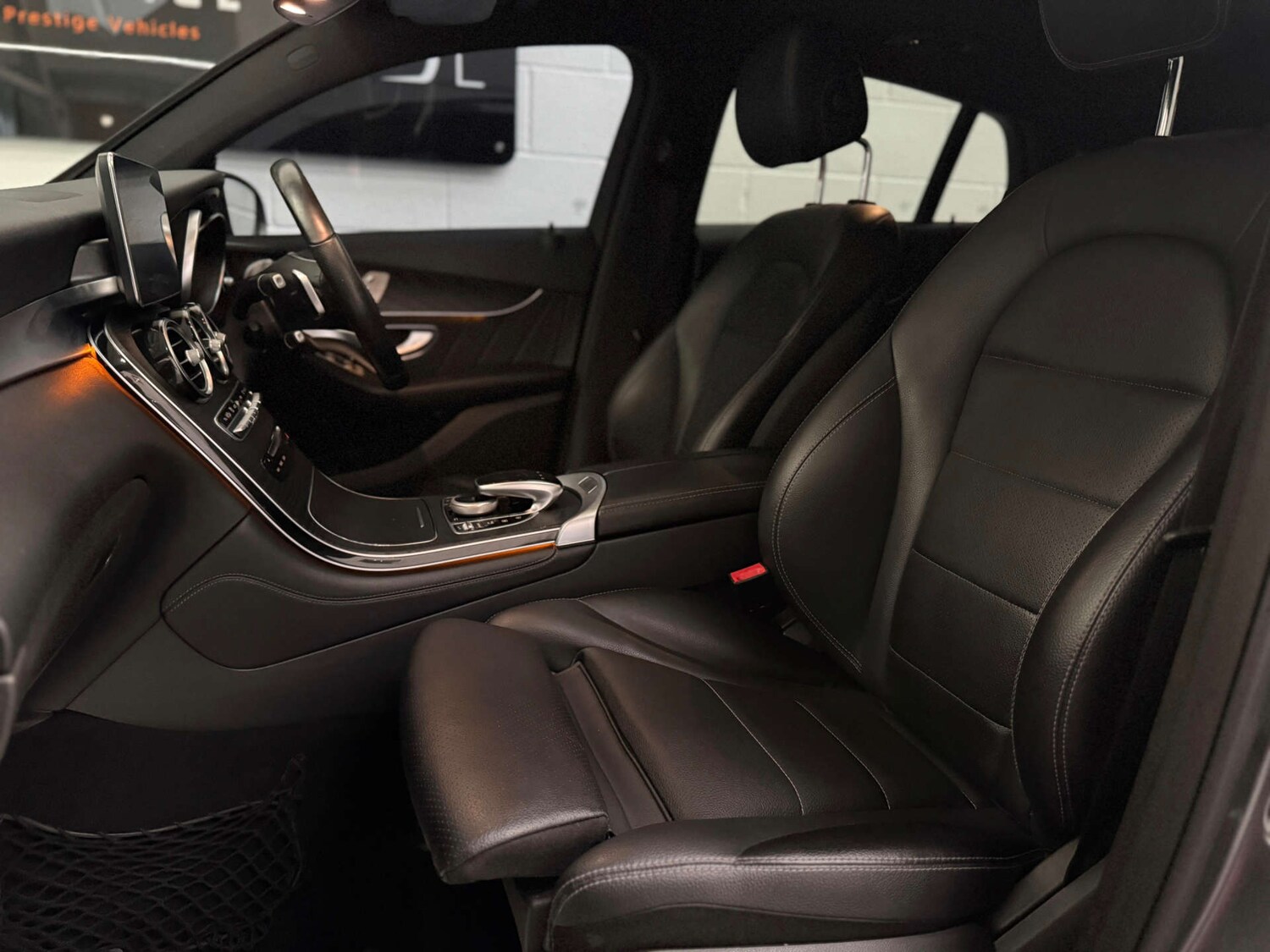 Used Mercedes-Benz GLC 2017 for sale - 77667879: Photo 16