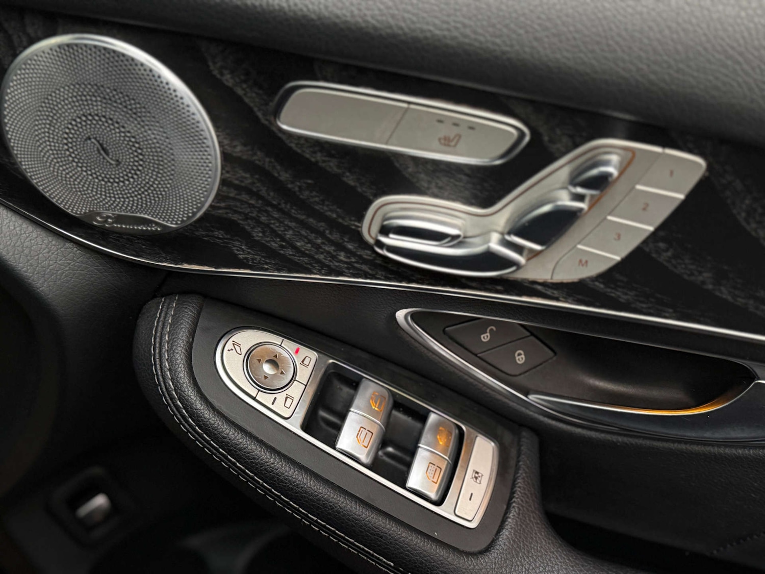 Used Mercedes-Benz GLC 2017 for sale - 77667879: Photo 25