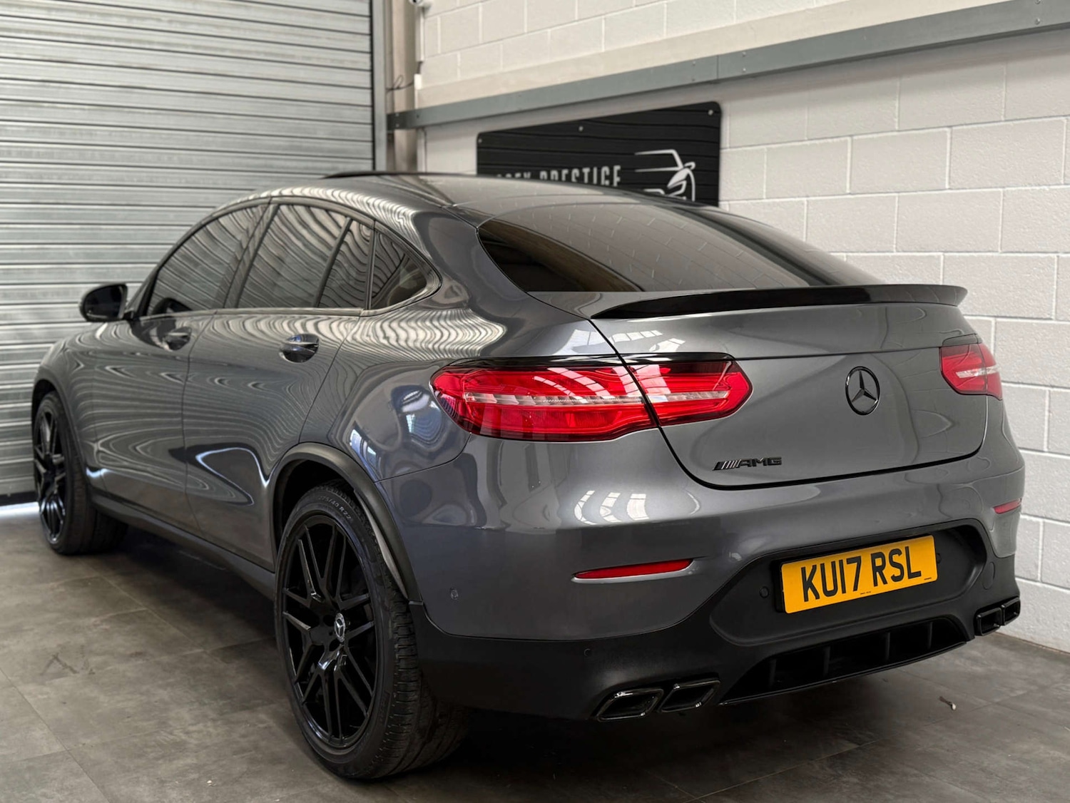 Used Mercedes-Benz GLC 2017 for sale - 77667879: Photo 7