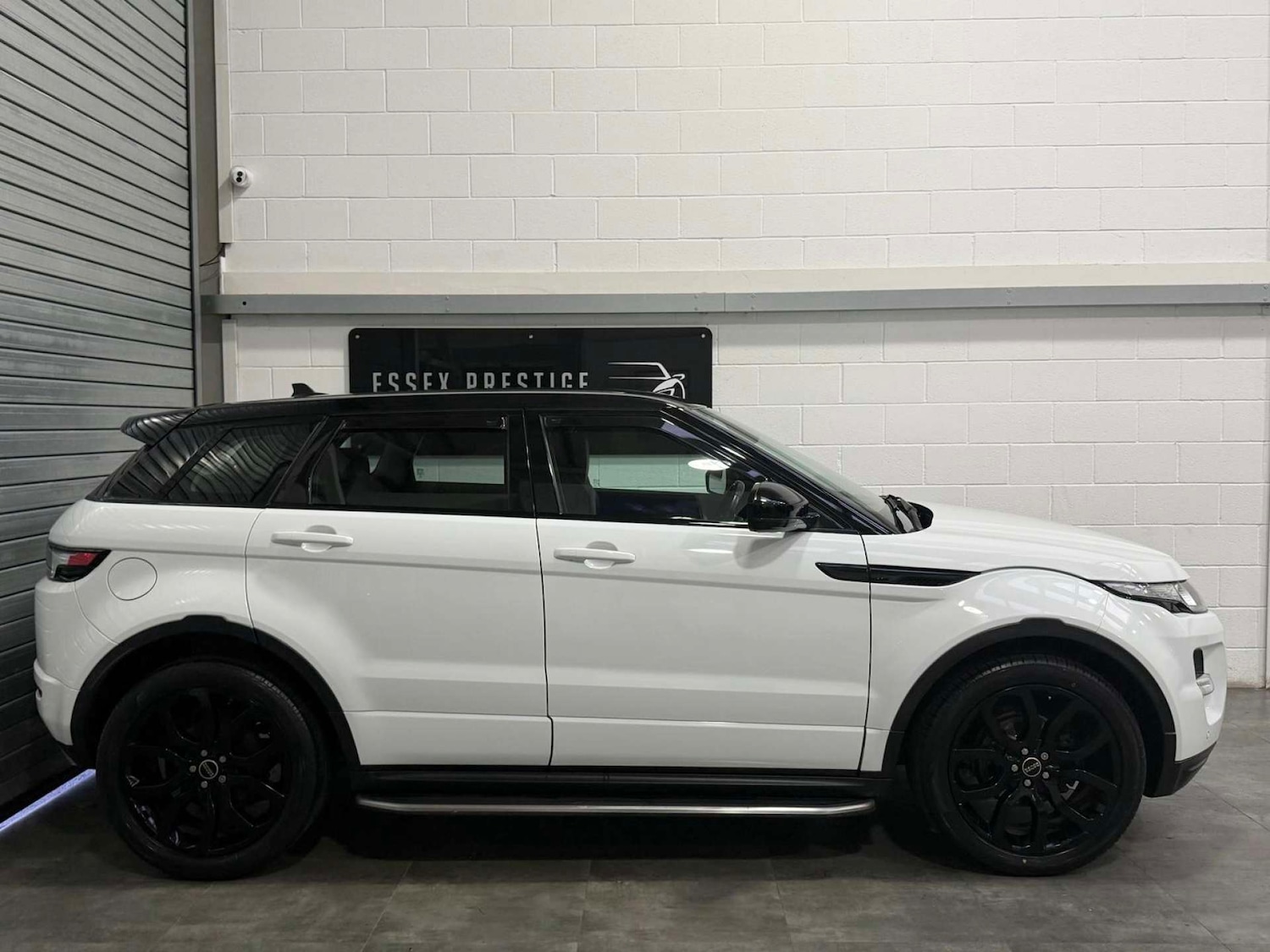 Used Land Rover Range Rover Evoque 2015 for sale - 76558371: Photo 4