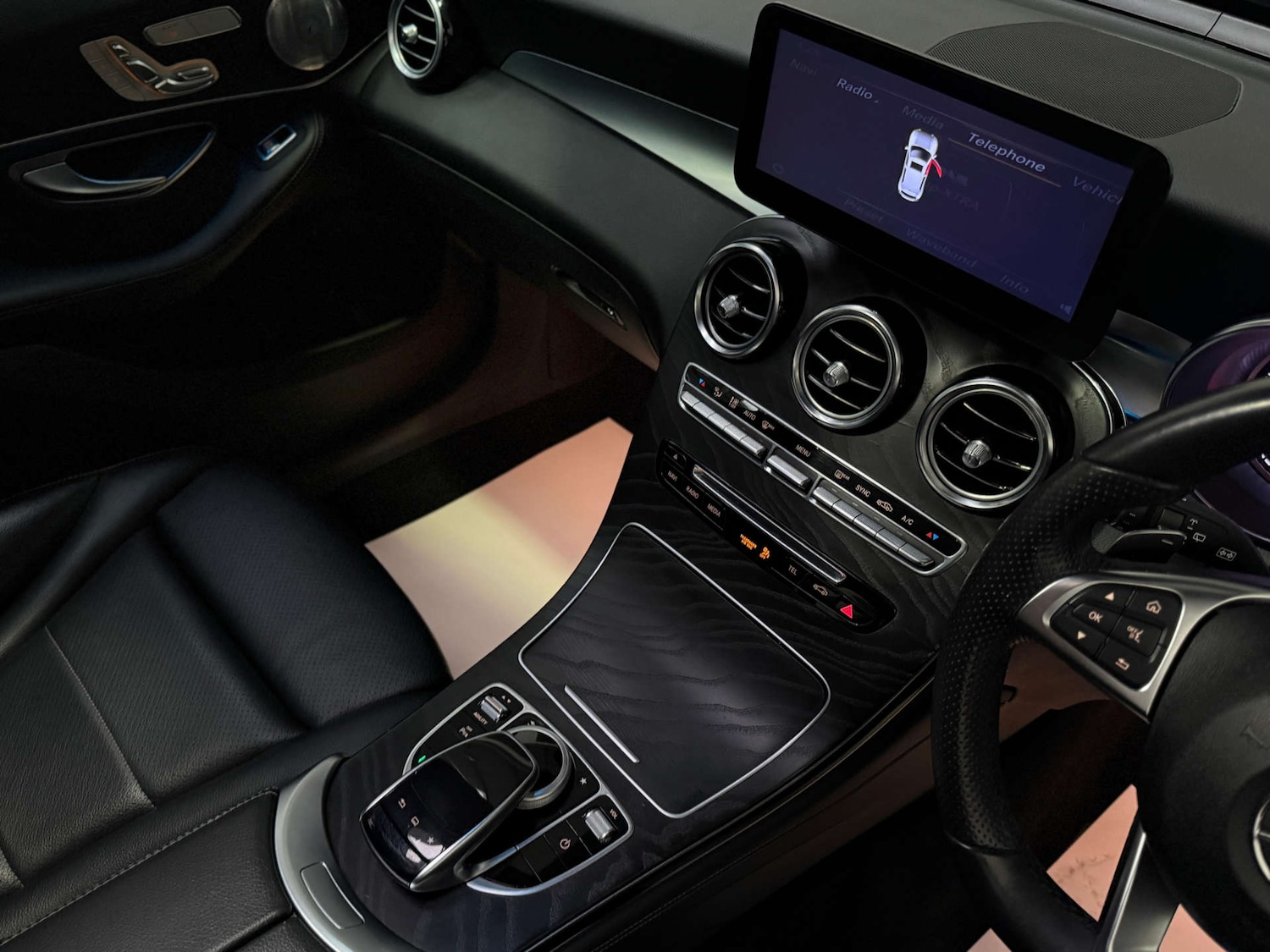 Used Mercedes-Benz GLC 2017 for sale - 76085542: Photo 18