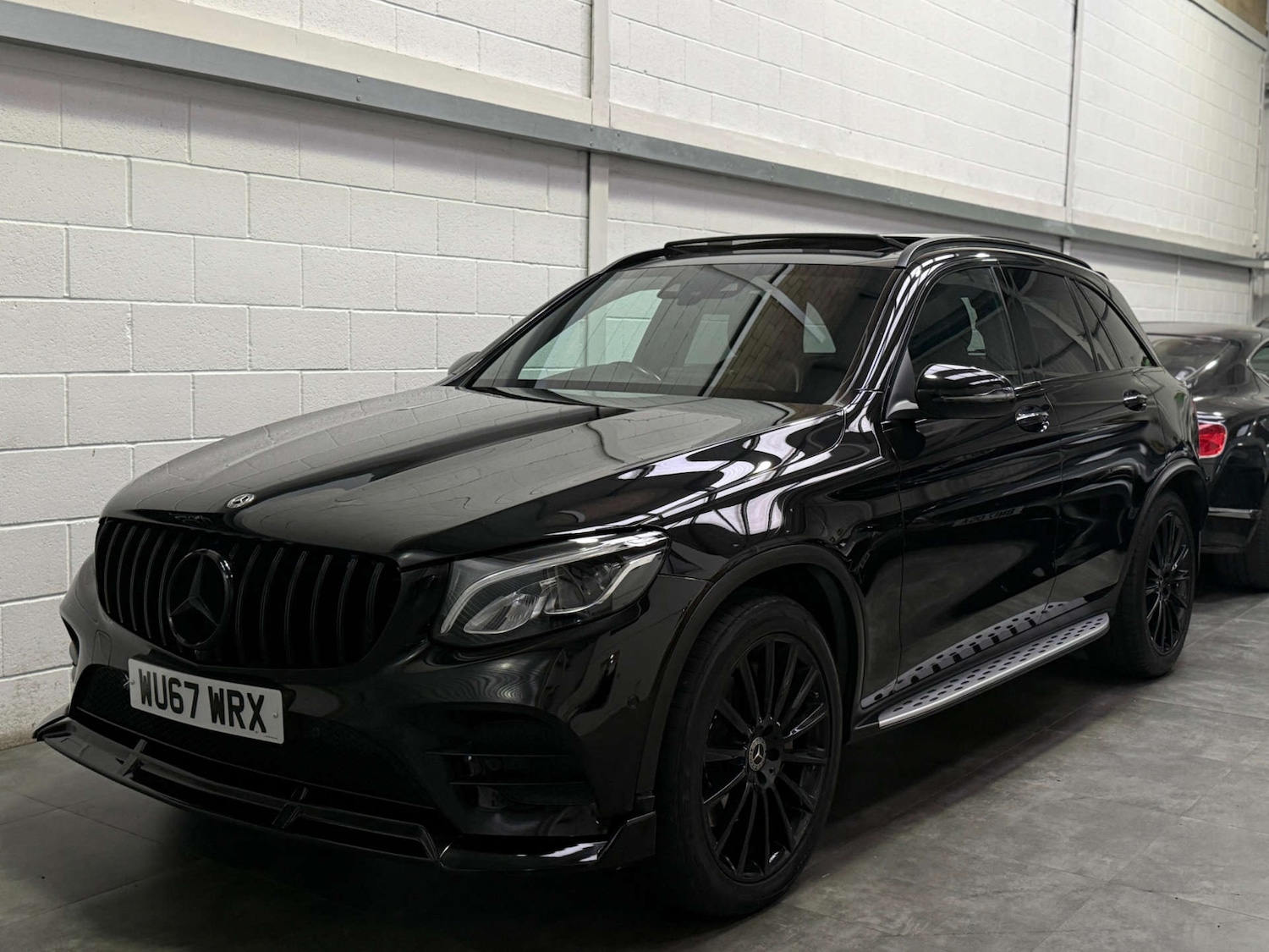 Used Mercedes-Benz GLC 2017 for sale - 76085542: Photo 3