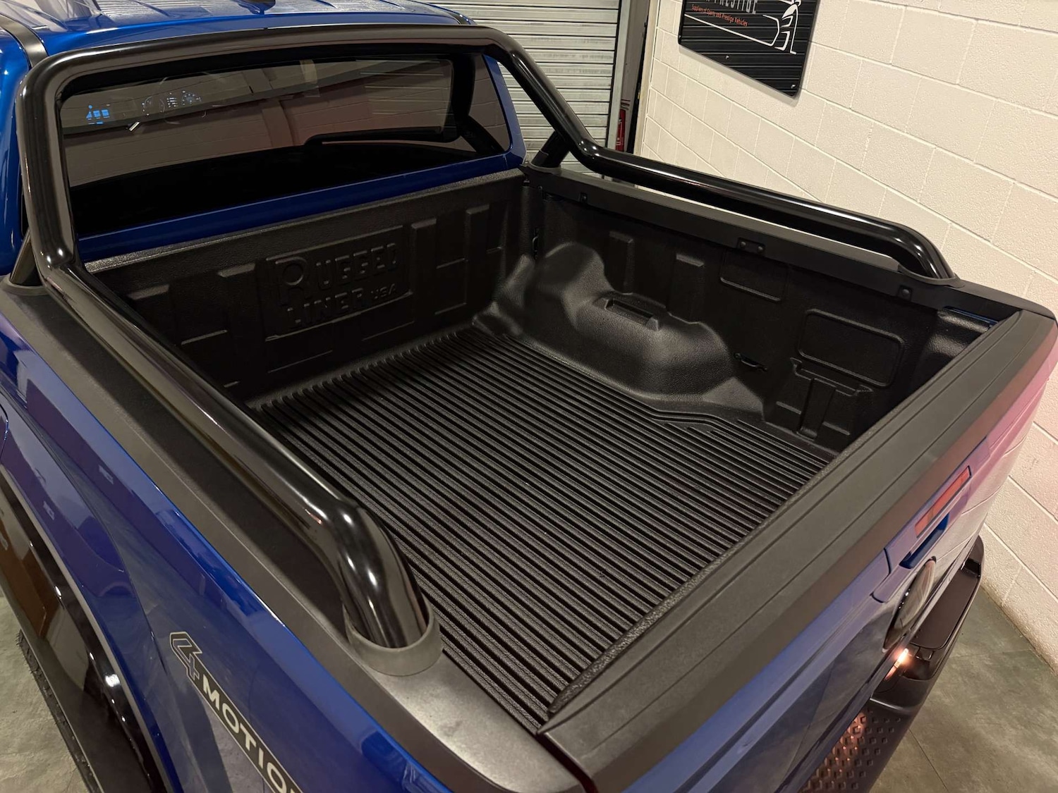 Used Volkswagen Amarok 2023 for sale - 76407056: Photo 15