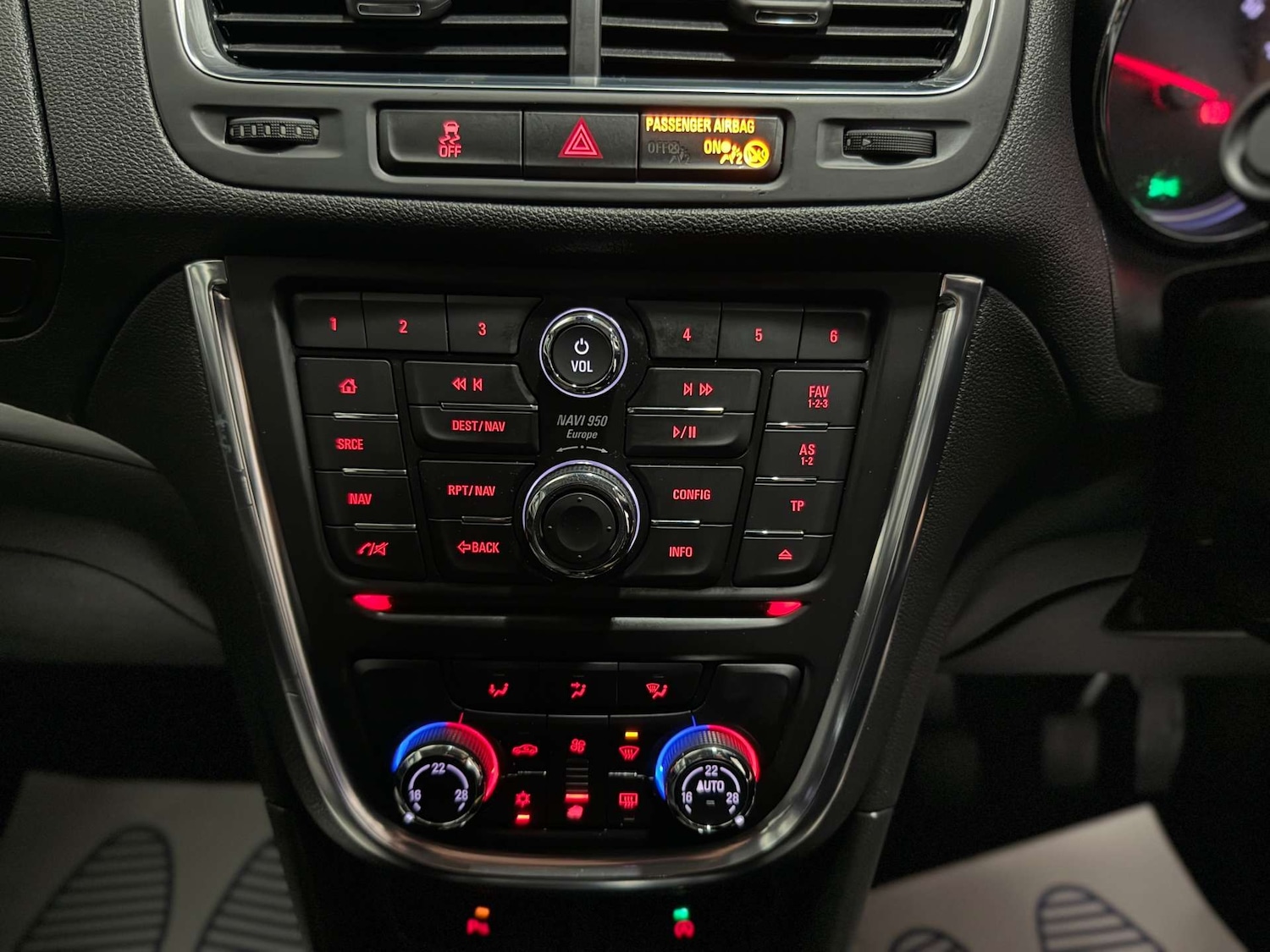 Used Vauxhall Mokka 2015 for sale - 76495831: Photo 18