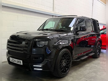 Used Land Rover Defender 2024 for sale - 79378788: Photo