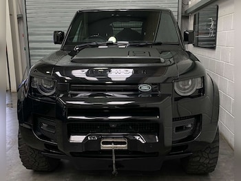 Used Land Rover Defender 2021 for sale - 78539890: Photo