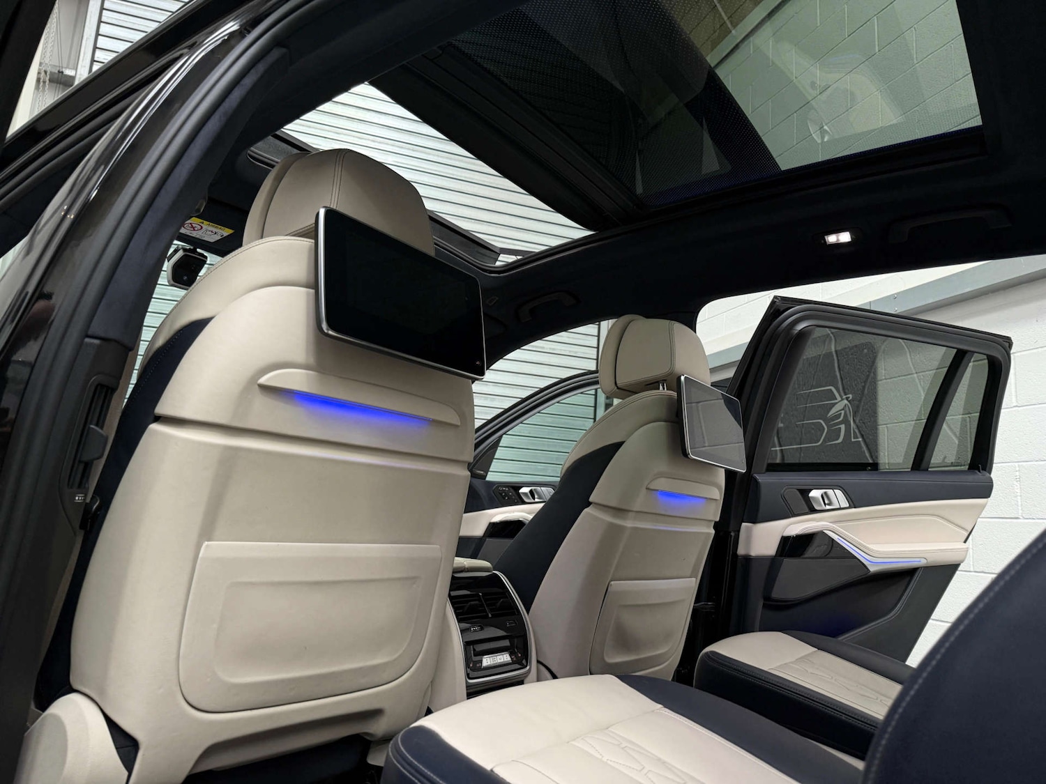 Used BMW X7 2019 for sale - 76127612: Photo 29